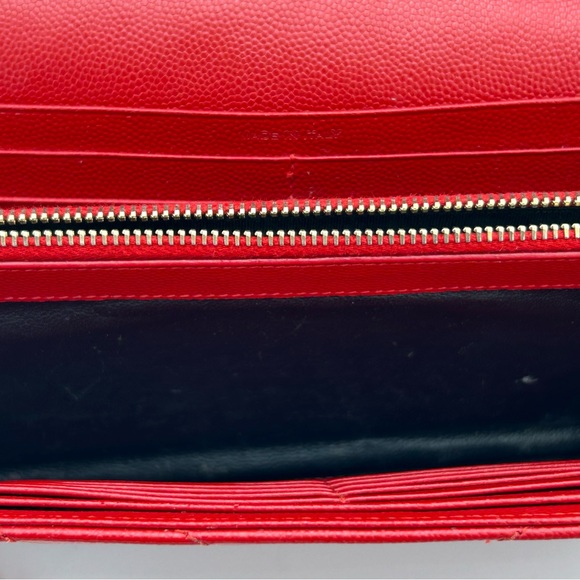 Yves Saint Laurent Red Quilted Clutch with Gold Chain - Picture 9 of 16